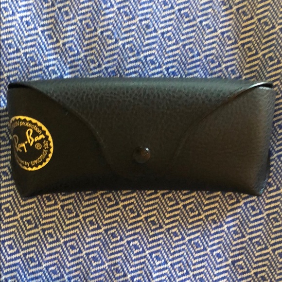 5 Ray-Ban Sunglasses Cases - Picture 5 of 7